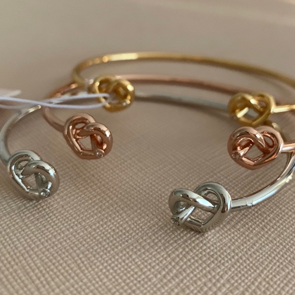 kate spade♠️ new york loves me knot statement cuff - Picture 3 of 8